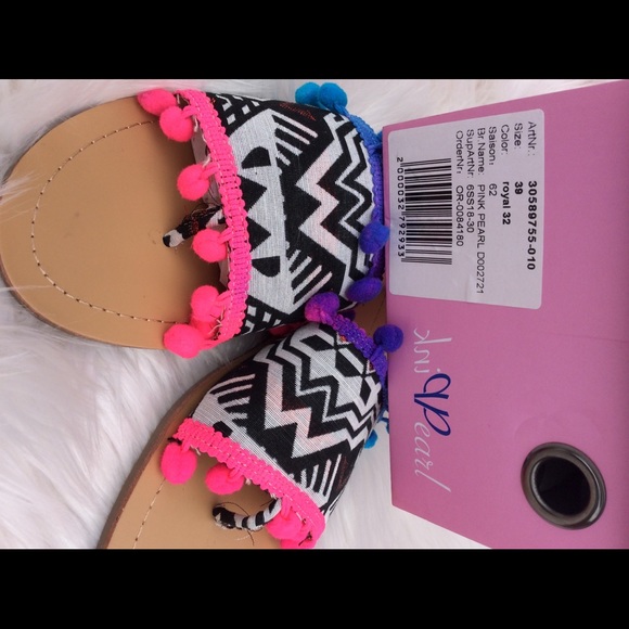 Pink Pearl Flat Sandals - Picture 4 of 7